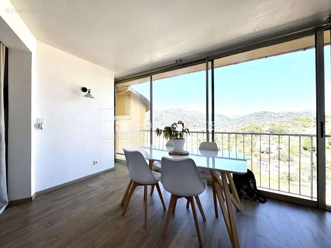 Appartement à LA TRINITE