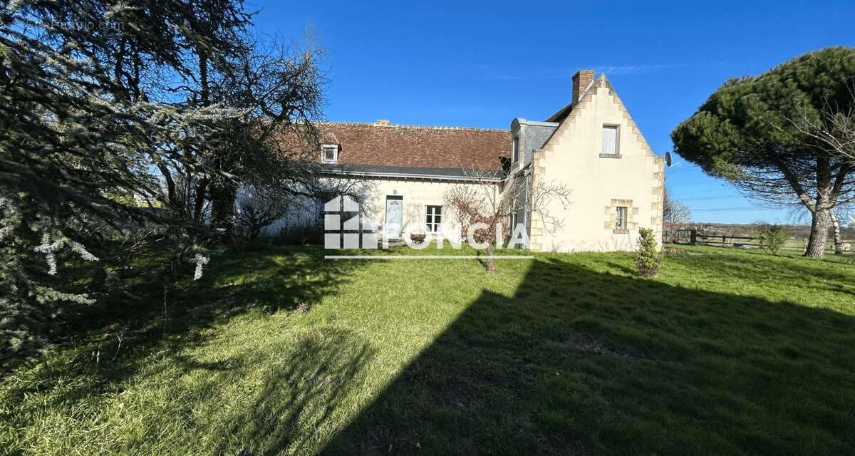 Maison à LARCAY