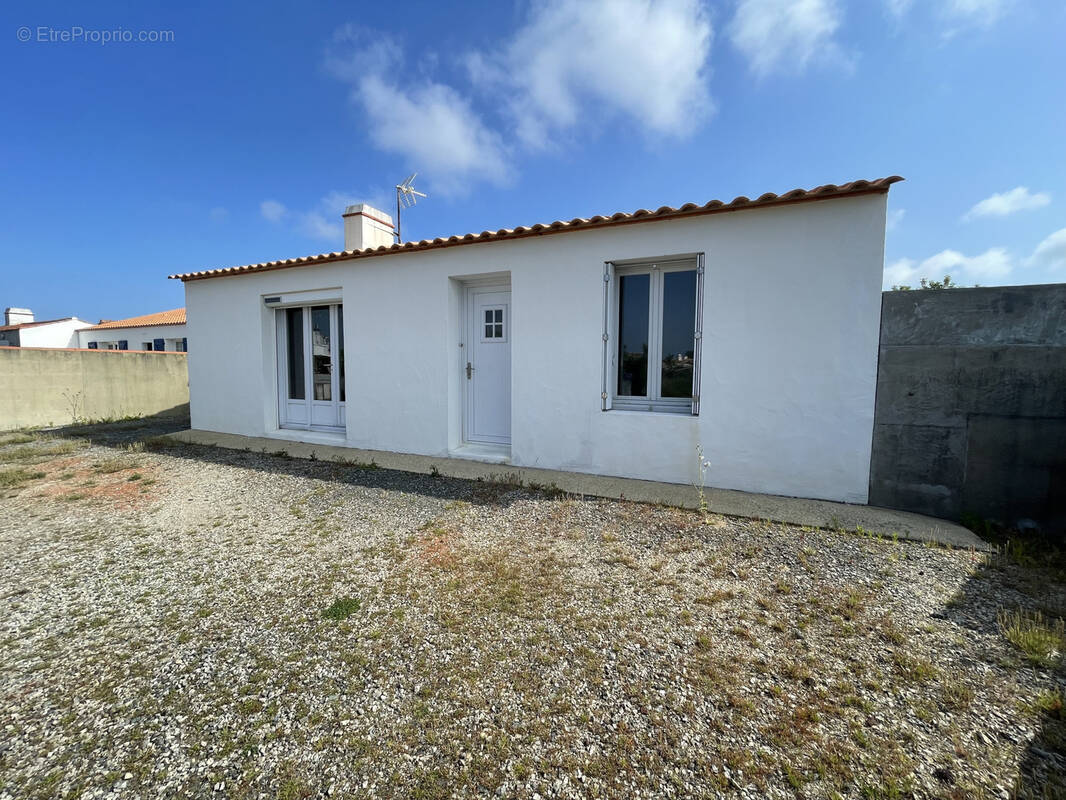Maison à L&#039;EPINE
