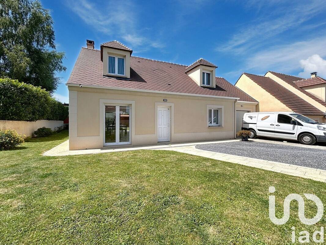 Photo 1 - Maison à DAMMARTIN-SUR-TIGEAUX