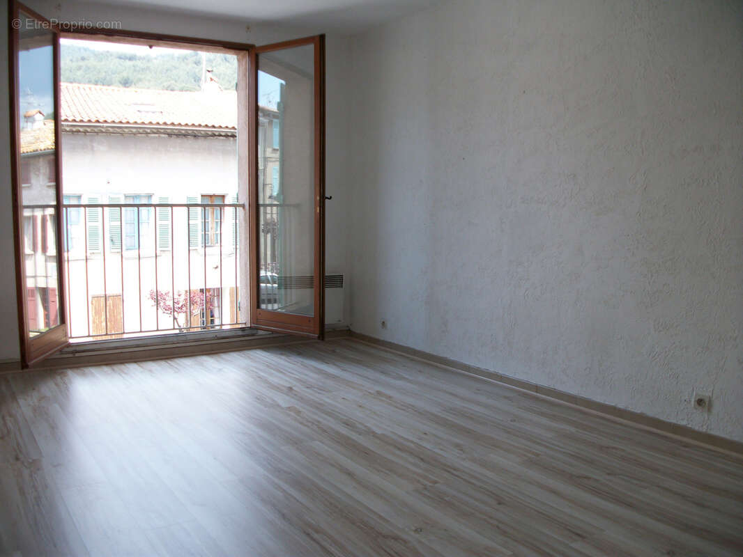 Appartement à LA FARLEDE