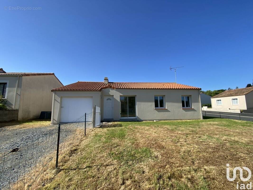 Photo 1 - Maison à LES HERBIERS
