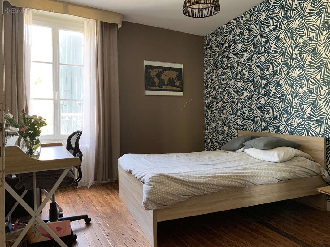 Maison à POUZAUGES
