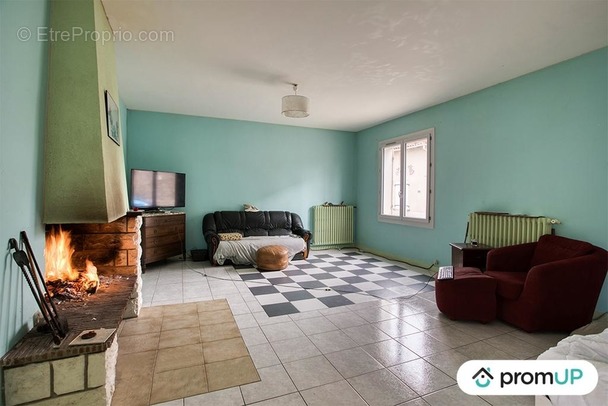 Maison à DOUX