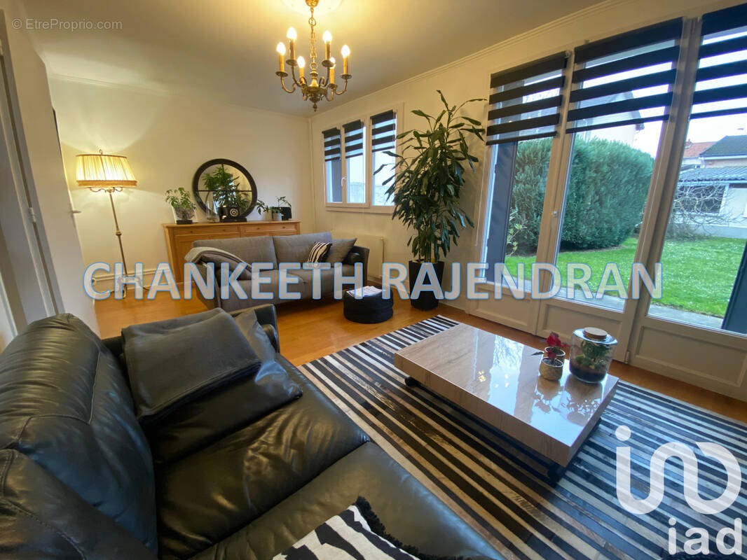 Photo 1 - Maison à DRANCY