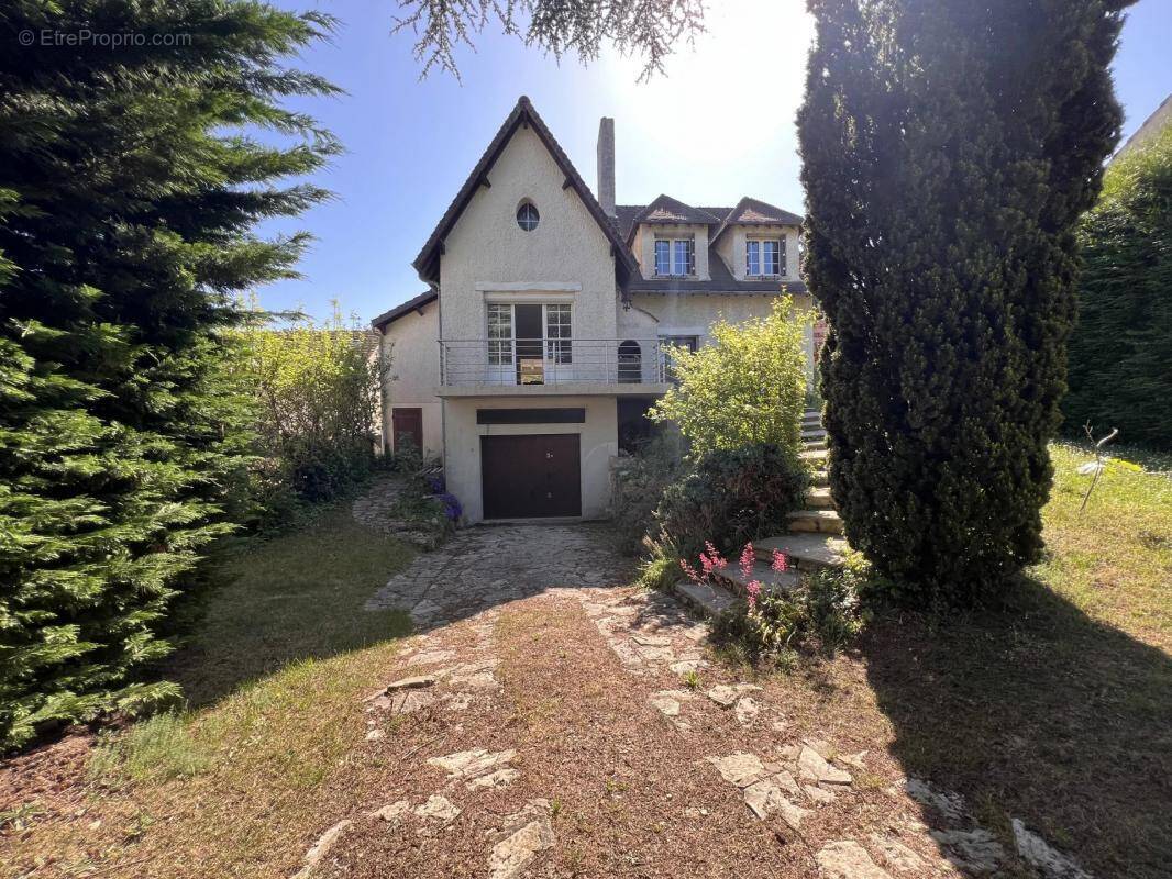 Maison à PLAISIR