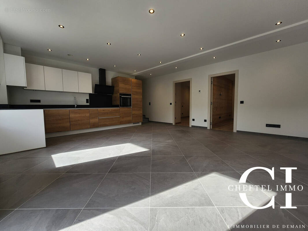 Appartement à SALLANCHES