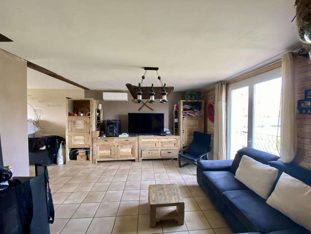 Maison à ROQUECOURBE