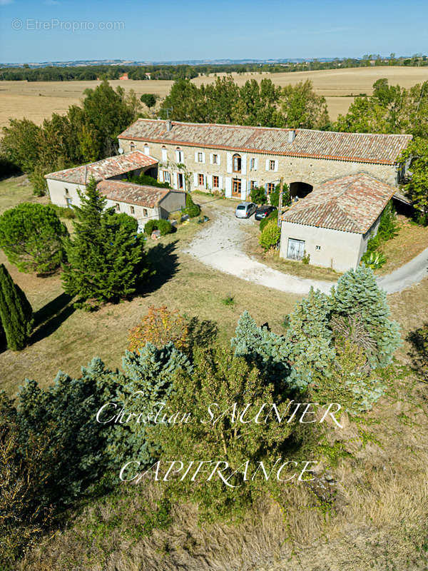Maison à LA POMAREDE