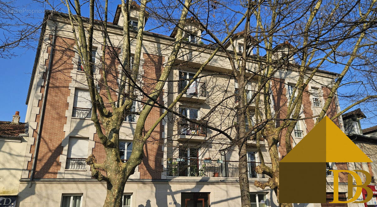 Appartement à MAISONS-ALFORT