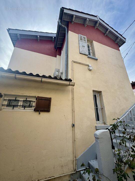 T4 - ST JUST - 13013 MARSEILLE - Appartement à MARSEILLE-13E