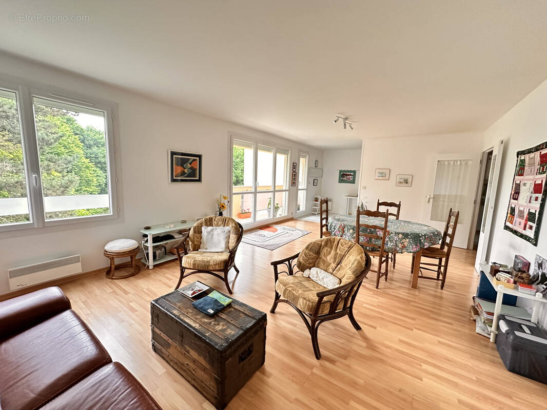 Appartement à VAIRES-SUR-MARNE