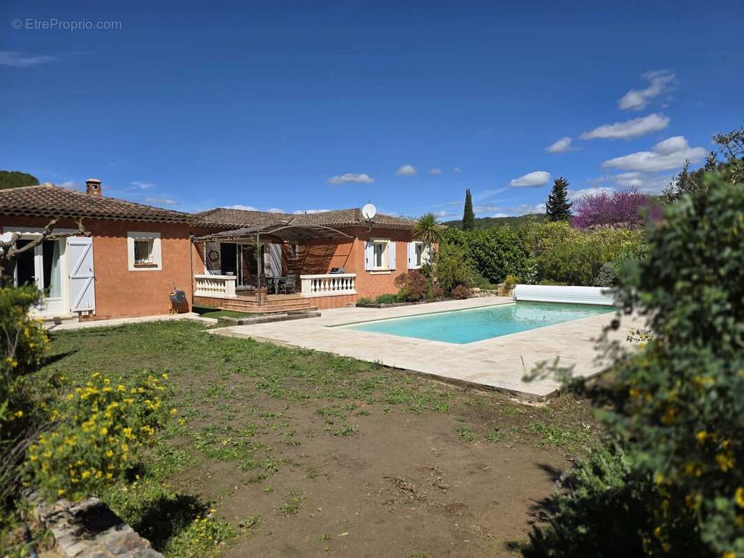 Maison à LORGUES