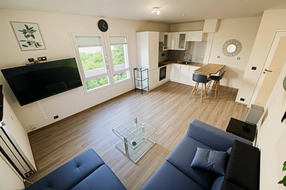 Appartement à TORCY