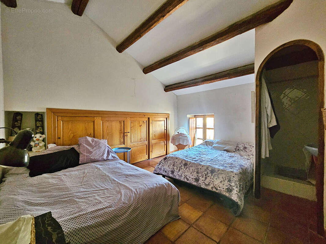Maison à PUJAUT