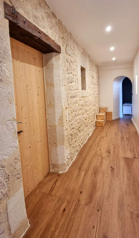 Maison à FRONSAC