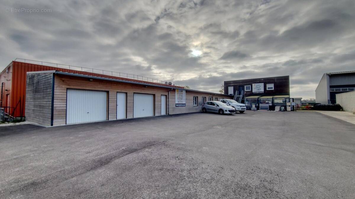 Autre à AISEREY