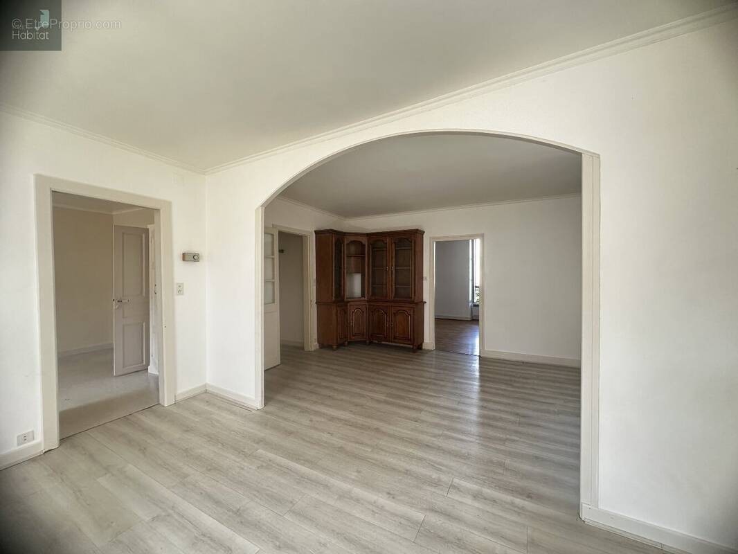 Appartement à MAURS