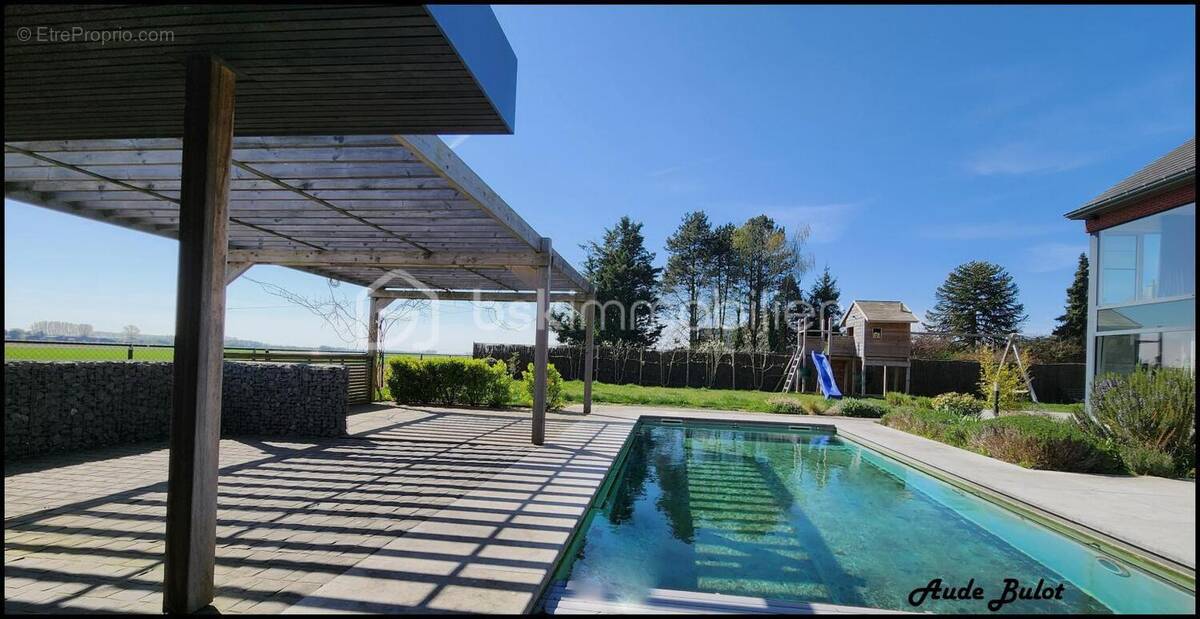 Maison à CAMPHIN-EN-PEVELE