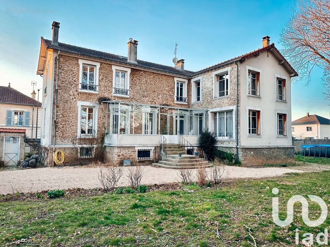 Photo 1 - Maison à MANDRES-LES-ROSES