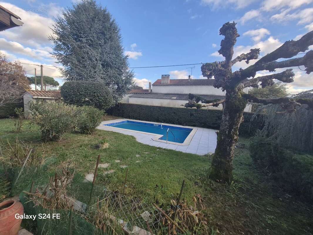 Maison à LE PASSAGE