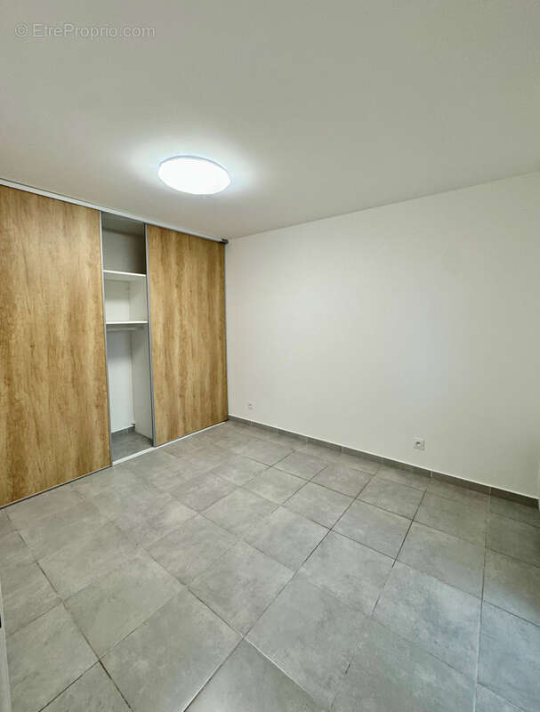Appartement à SAINT-ETIENNE-DE-TINEE