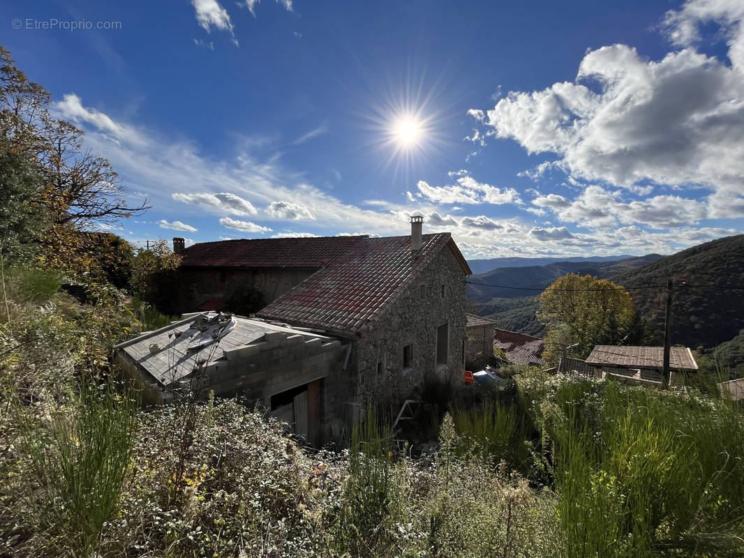Maison à SAINT-ANDRE-DE-MAJENCOULES