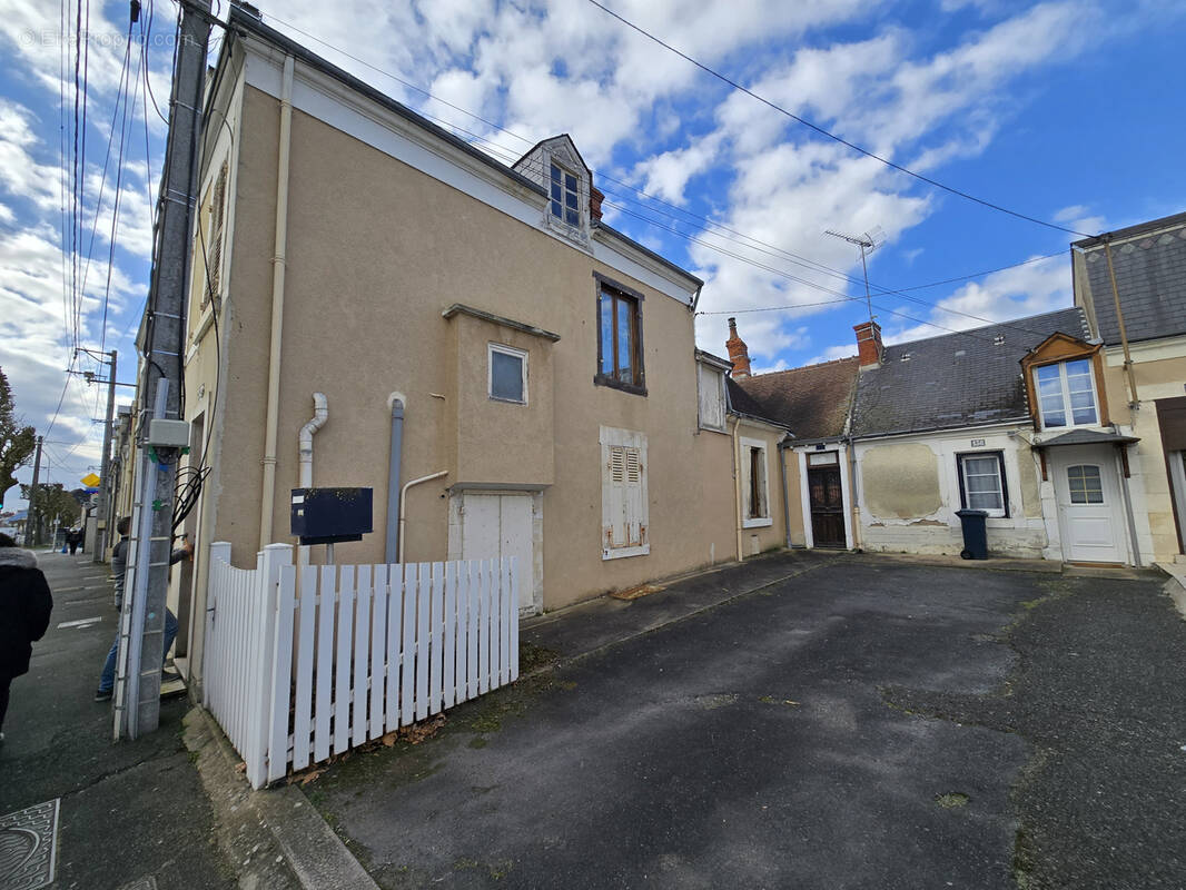 Maison à CHATEAUROUX