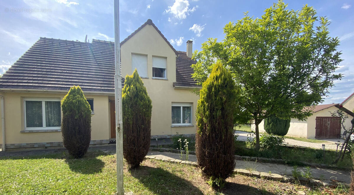 Maison à ANET