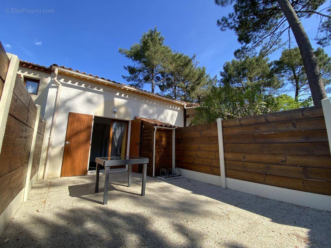 Maison à LES MATHES