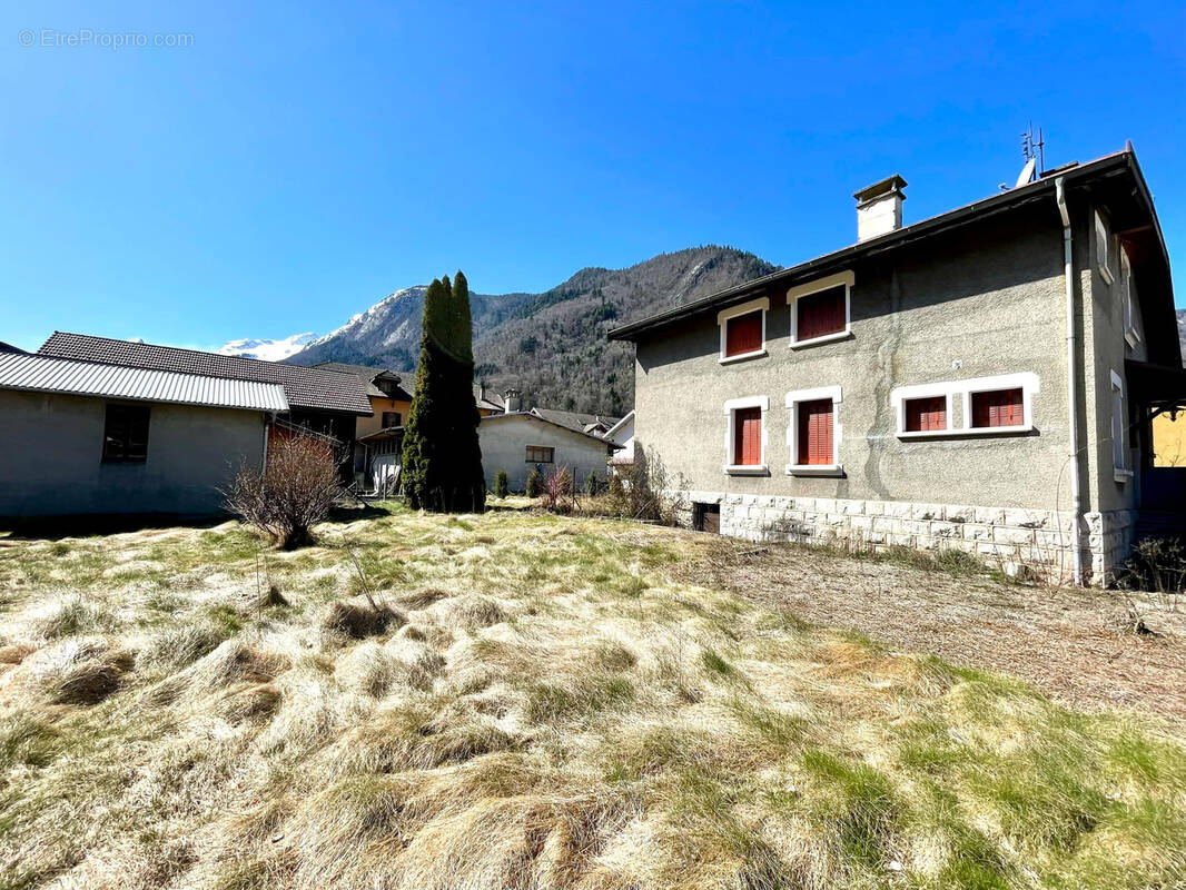 Maison à THONES