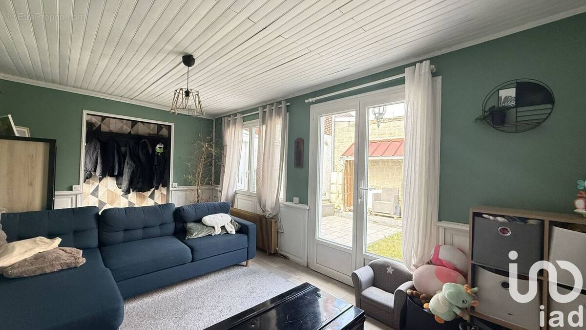 Photo 1 - Maison à LONGUEAU