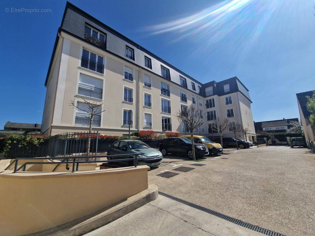 Appartement à VAIRES-SUR-MARNE