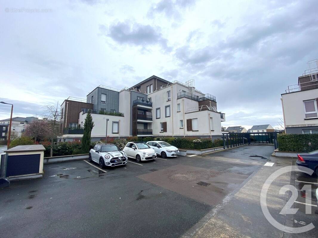 Appartement à CLAYE-SOUILLY