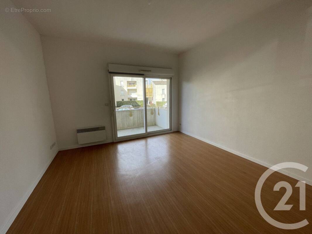 Appartement à SAINT-SEURIN-SUR-L&#039;ISLE