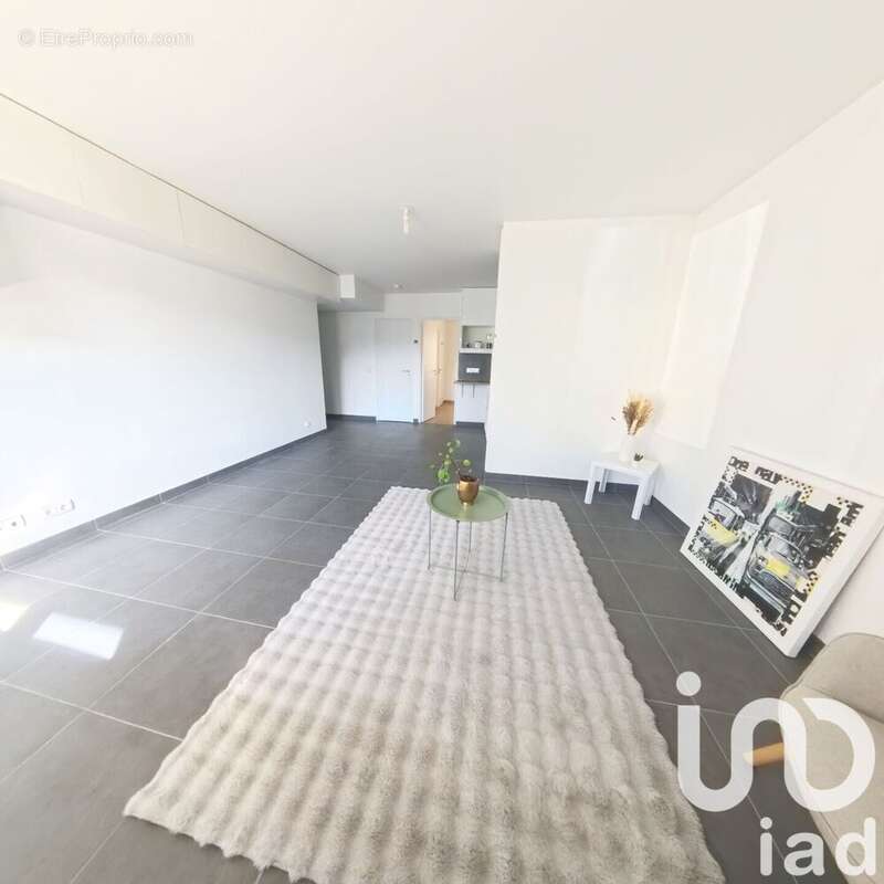 Photo 2 - Appartement à BESSANCOURT