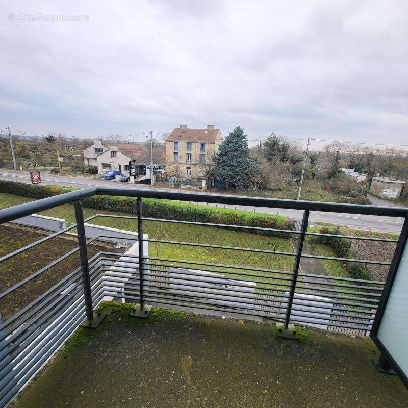 Appartement à CARRIERES-SUR-SEINE