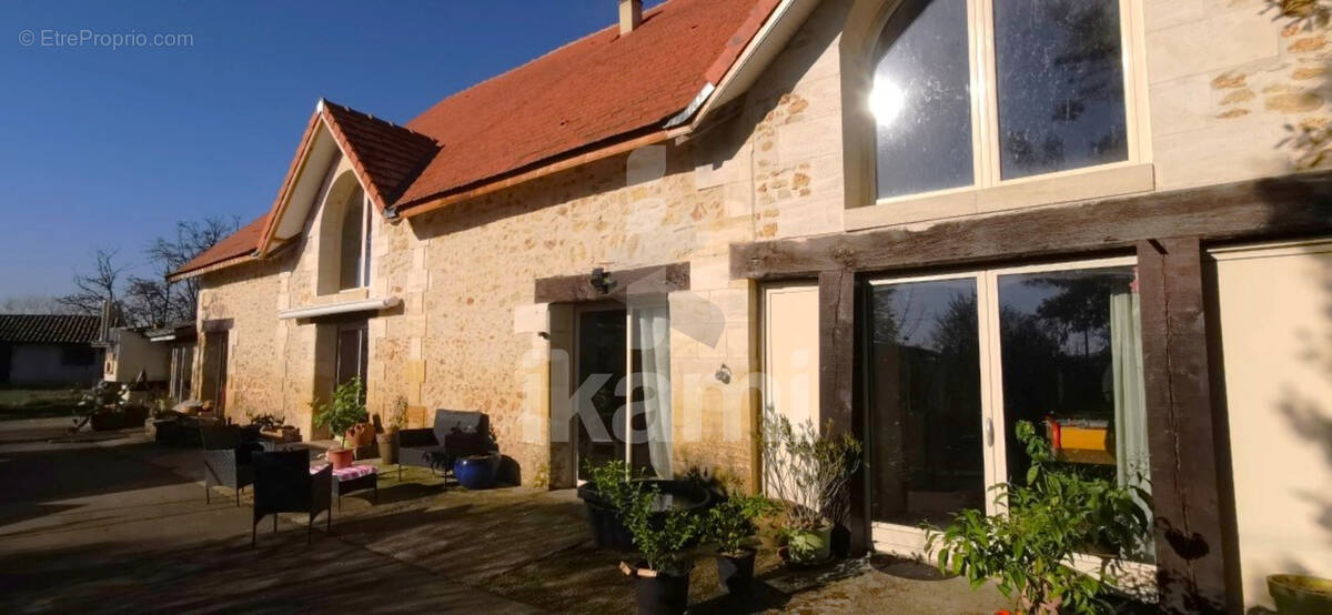 Maison à PRIGONRIEUX