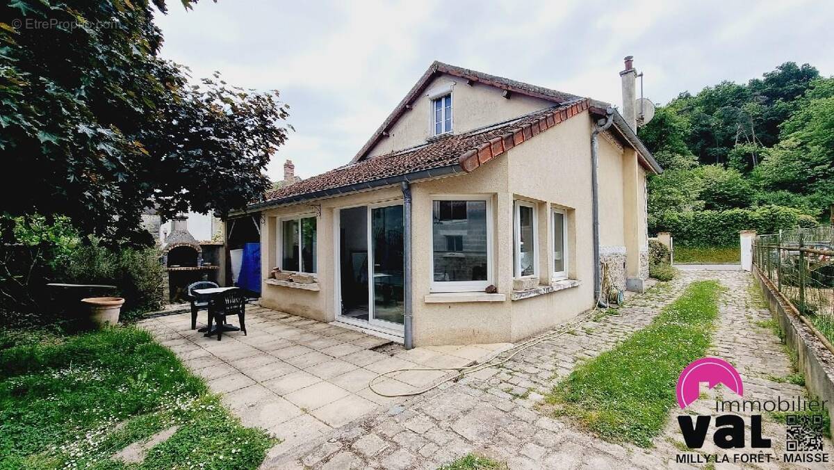 Maison à NOISY-SUR-ECOLE