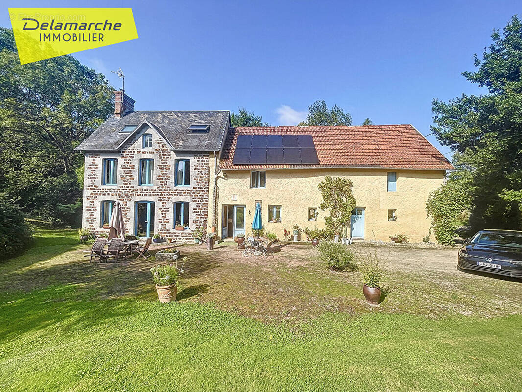 Maison à BREHAL