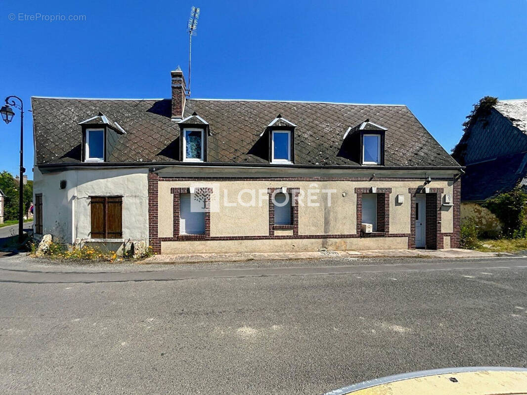 Maison à BRETEUIL
