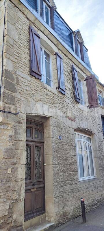 Screenshot_2025-03-20-13-31-39-222_com - Maison à ECOUCHE