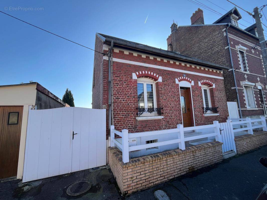 Maison à TERGNIER