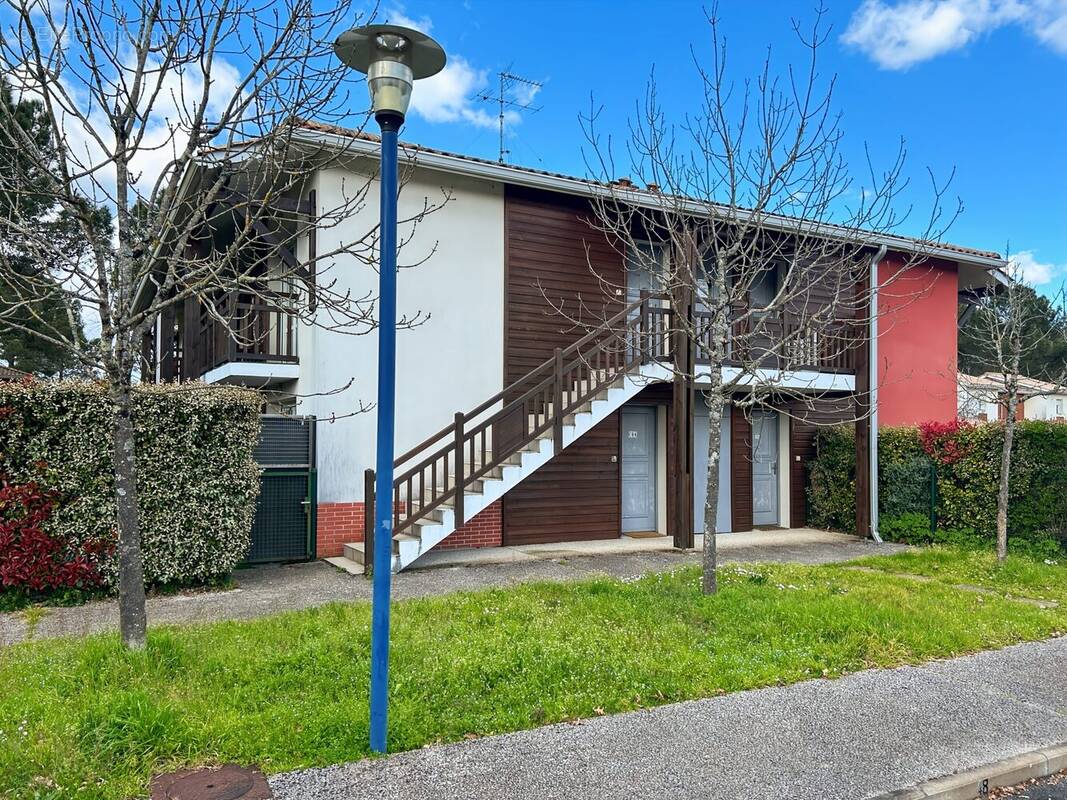 Appartement à SAINT-JEAN-D&#039;ILLAC