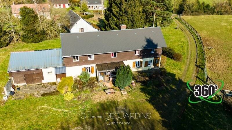 Maison à LA FERTE-FRENEL