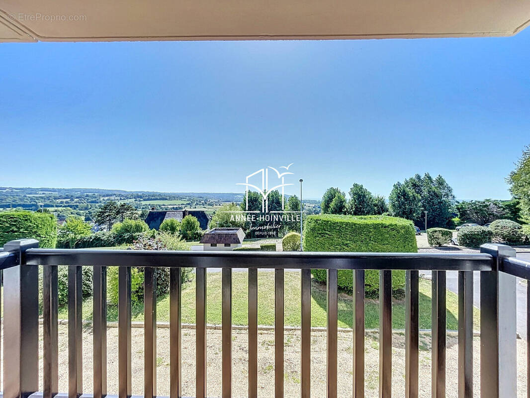 Appartement à BLONVILLE-SUR-MER