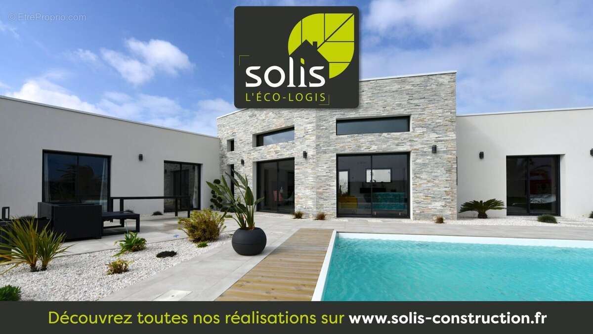 Terrain à MEDIS