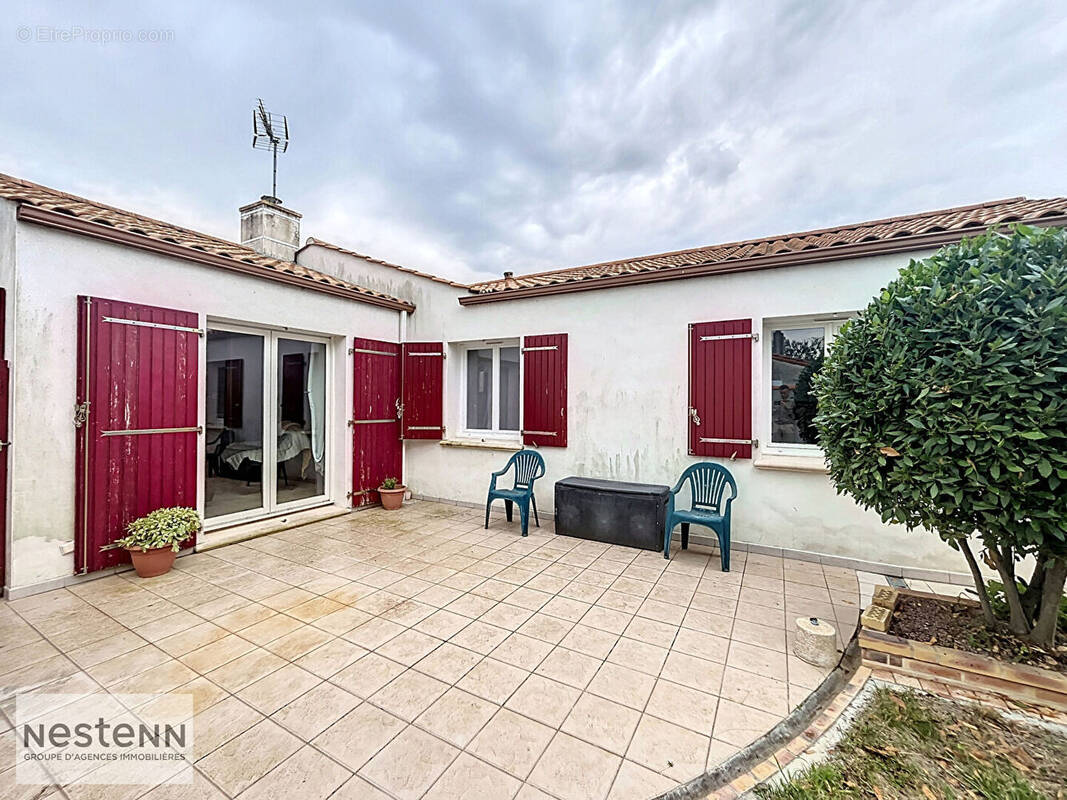 Maison à FROIDFOND