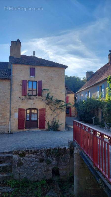 Maison à SAINT-POMPONT