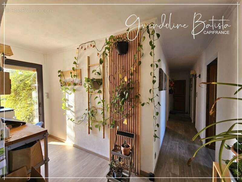 Maison à PINEUILH